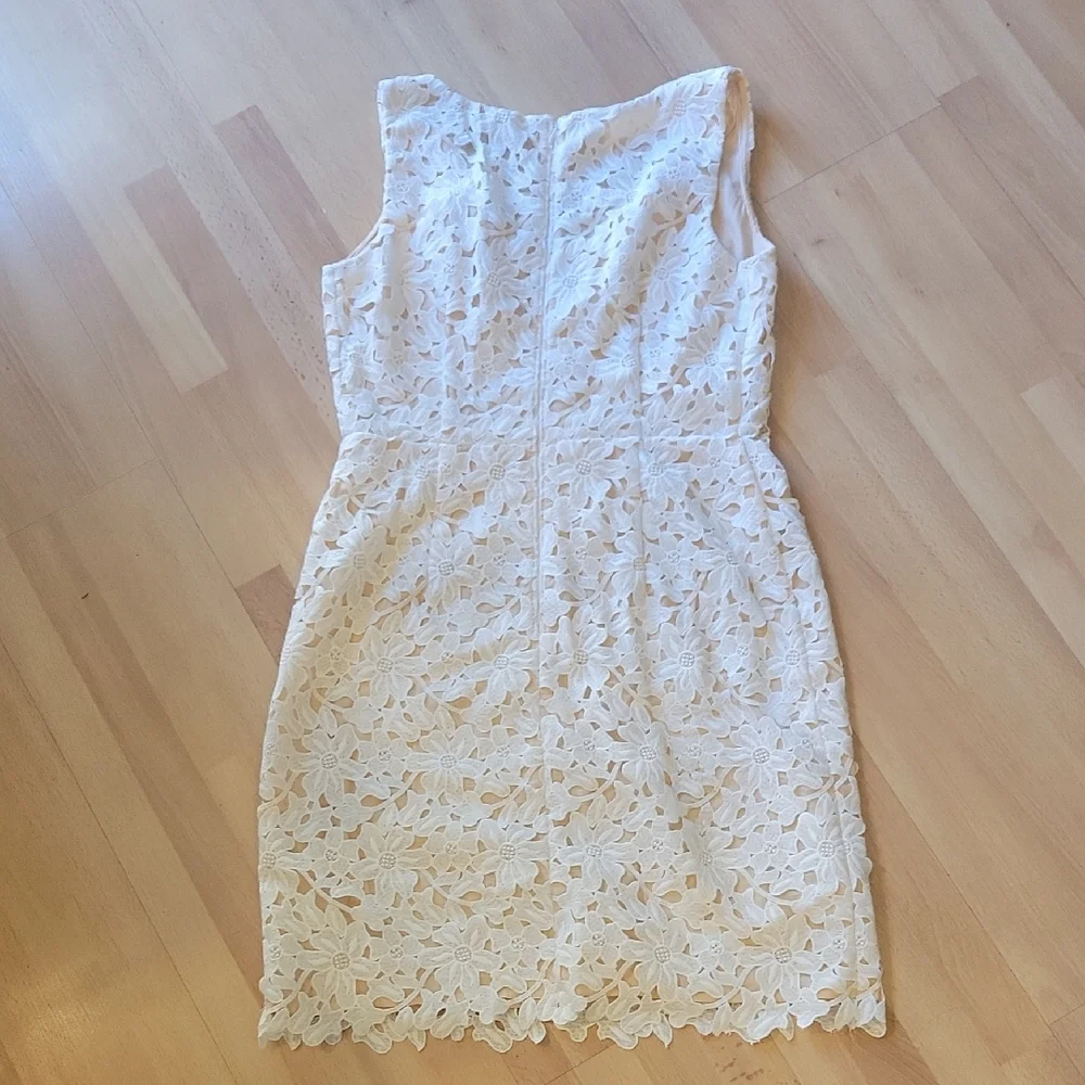 LOFT Cream Floral Lace Mini Dress - Picture 3 of 4